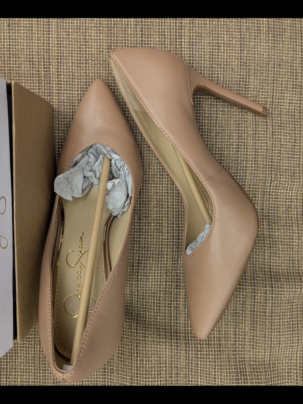 Jessica Simpson Blush Pink Pointed Toe Pumps - Picture 2 of 4